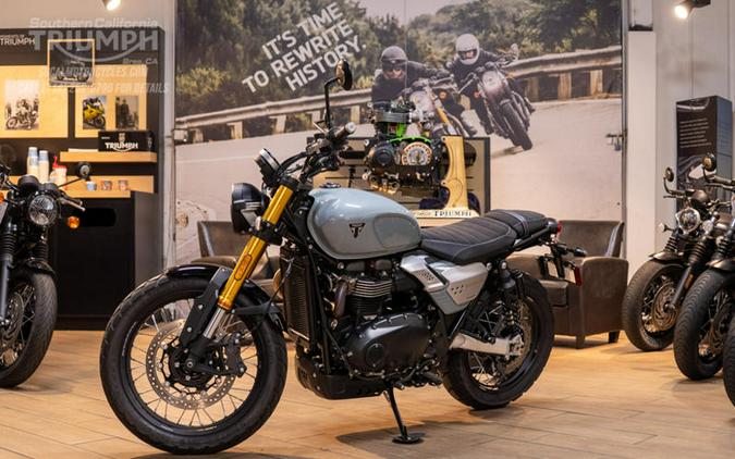 2026 Triumph Scrambler 900 Urban Grey