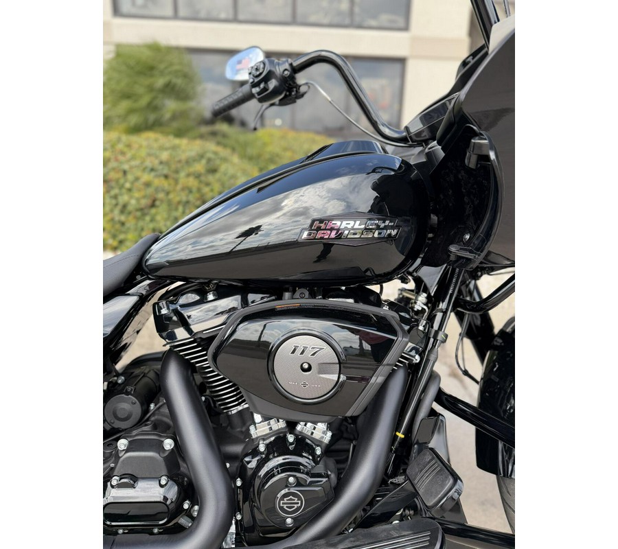 2026 Harley-Davidson Road Glide VIVID BLACK