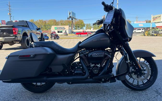2019 Harley-Davidson Street Glide® Special