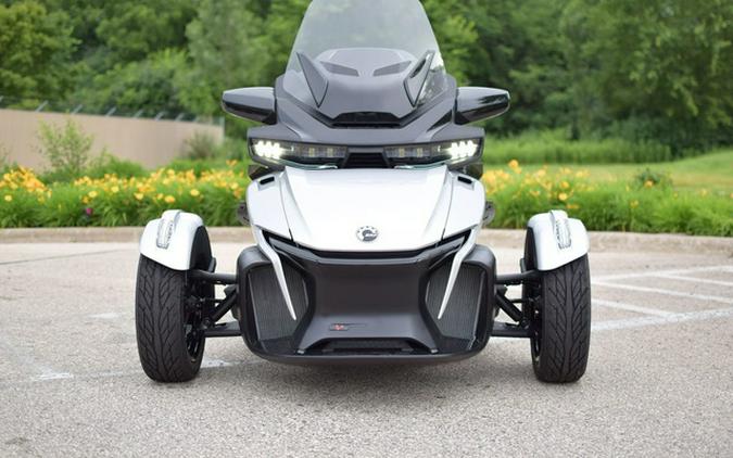 2024 Can-Am SPYDER RT 1330 SE6