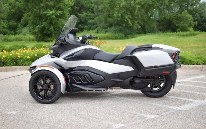 2024 Can-Am SPYDER RT 1330 SE6