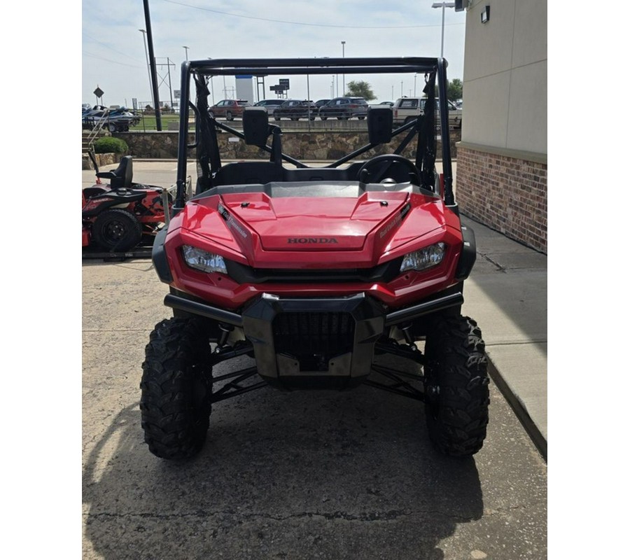 2024 Honda® Pioneer 1000 Deluxe