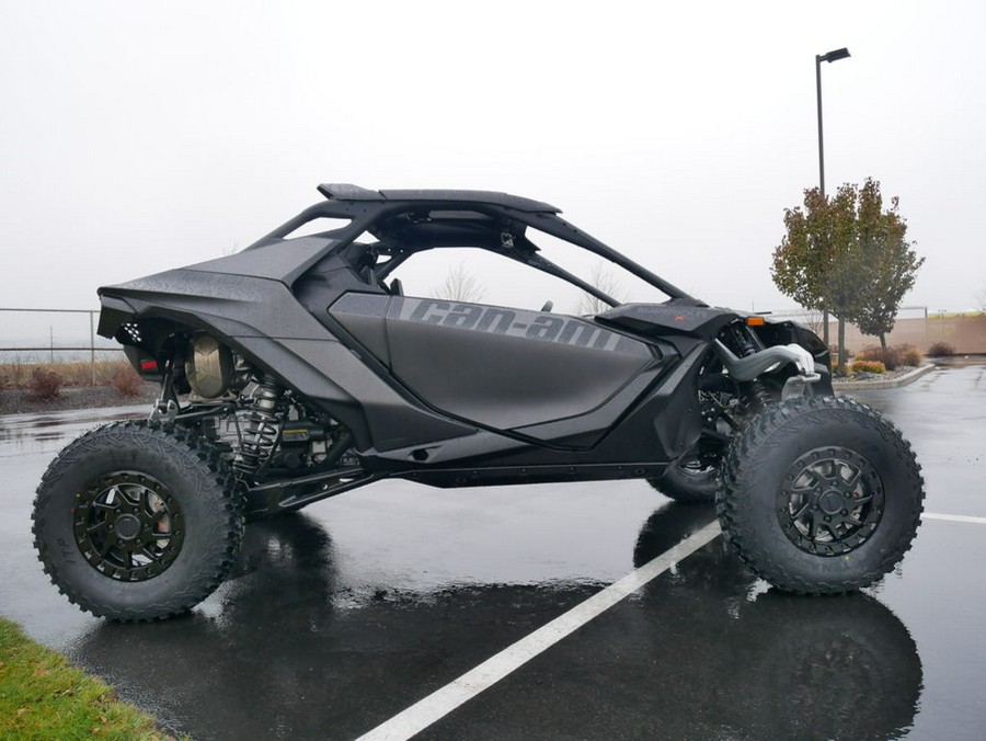 2024 Can-Am™ Maverick R X rs