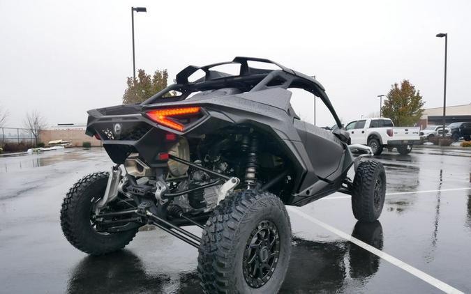 2024 Can-Am™ Maverick R X rs