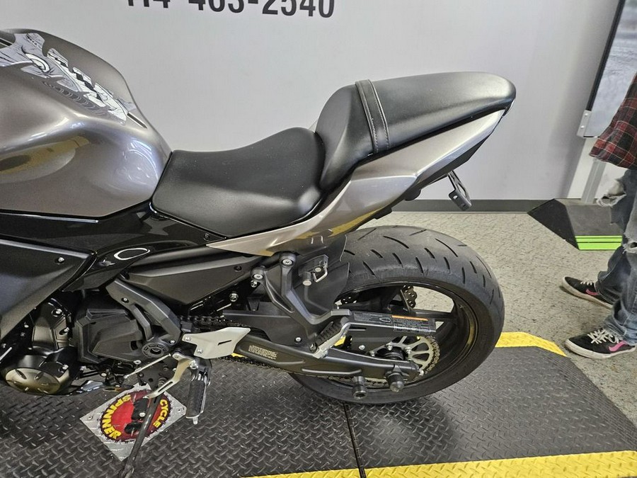 2021 Kawasaki Ninja® 650 Base