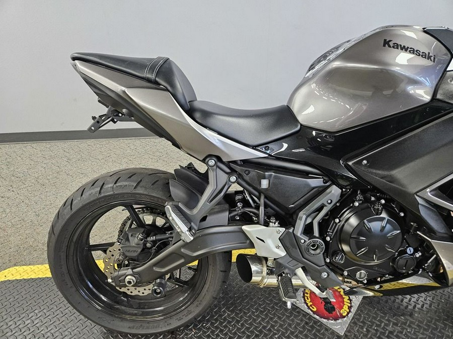 2021 Kawasaki Ninja® 650 Base