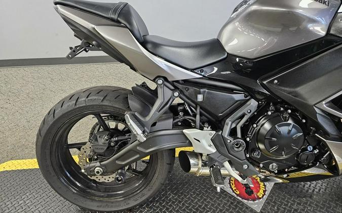 2021 Kawasaki Ninja® 650 Base