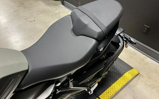 2026 Triumph Trident 660 Triple Tribute Edition Sapphire Black and Cobalt Blue