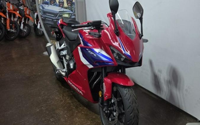 2025 Honda CBR500R