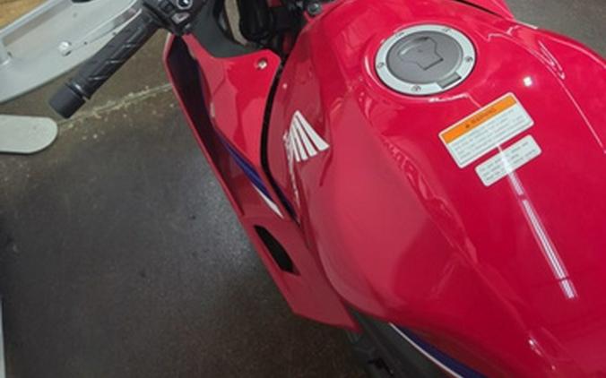 2025 Honda CBR500R