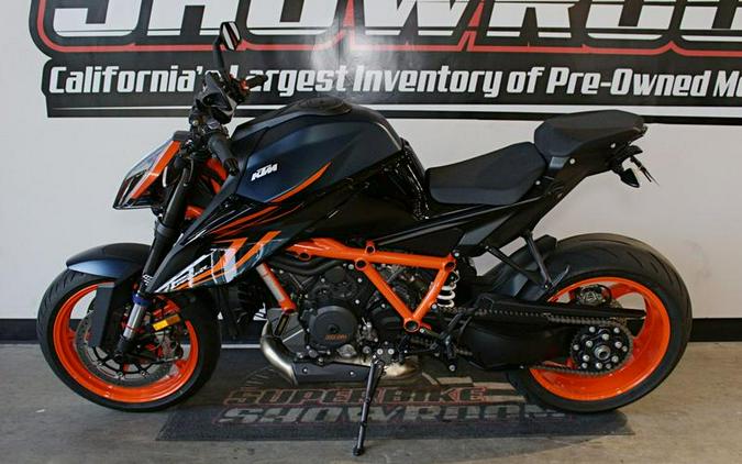 2022 KTM 1290 Super Duke R EVO