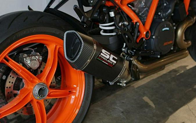 2022 KTM 1290 Super Duke R EVO