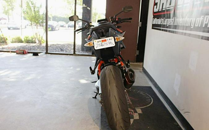2022 KTM 1290 Super Duke R EVO