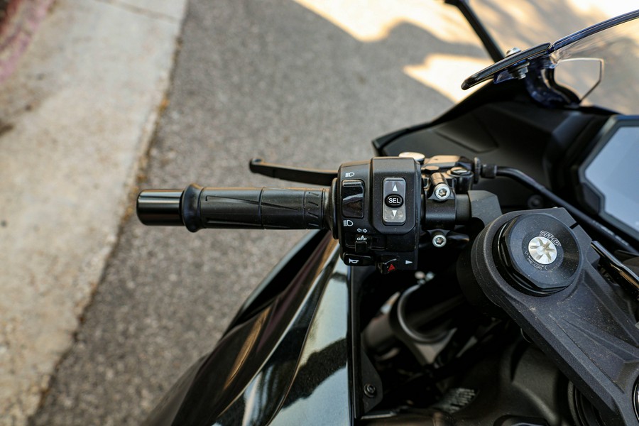 2027 KAWASAKI NINJA ZX-6R