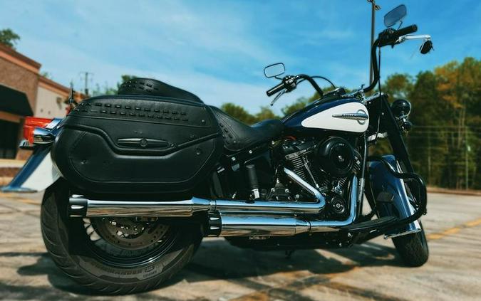 2019 Harley-Davidson® FLHC - Softail® Heritage Classic