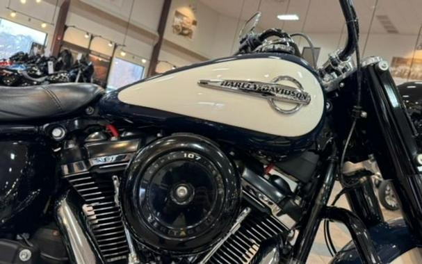 2019 Harley-Davidson® FLHC - Softail® Heritage Classic