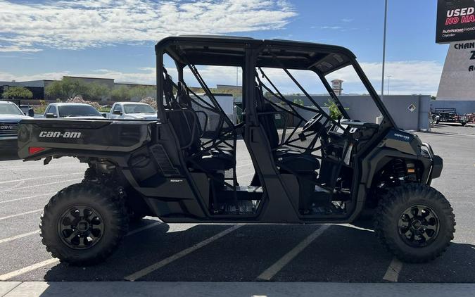 2026 Can-Am® Defender MAX XT HD11 With 10.25 in.display