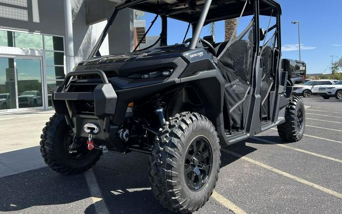 2026 Can-Am® Defender MAX XT HD11 With 10.25 in.display