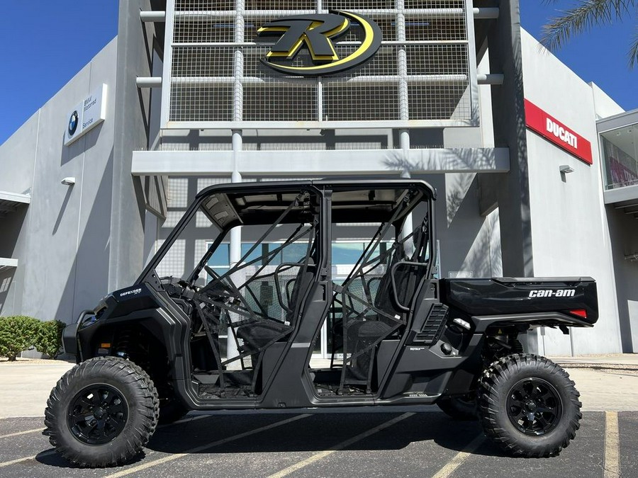 2026 Can-Am® Defender MAX XT HD11 With 10.25 in.display