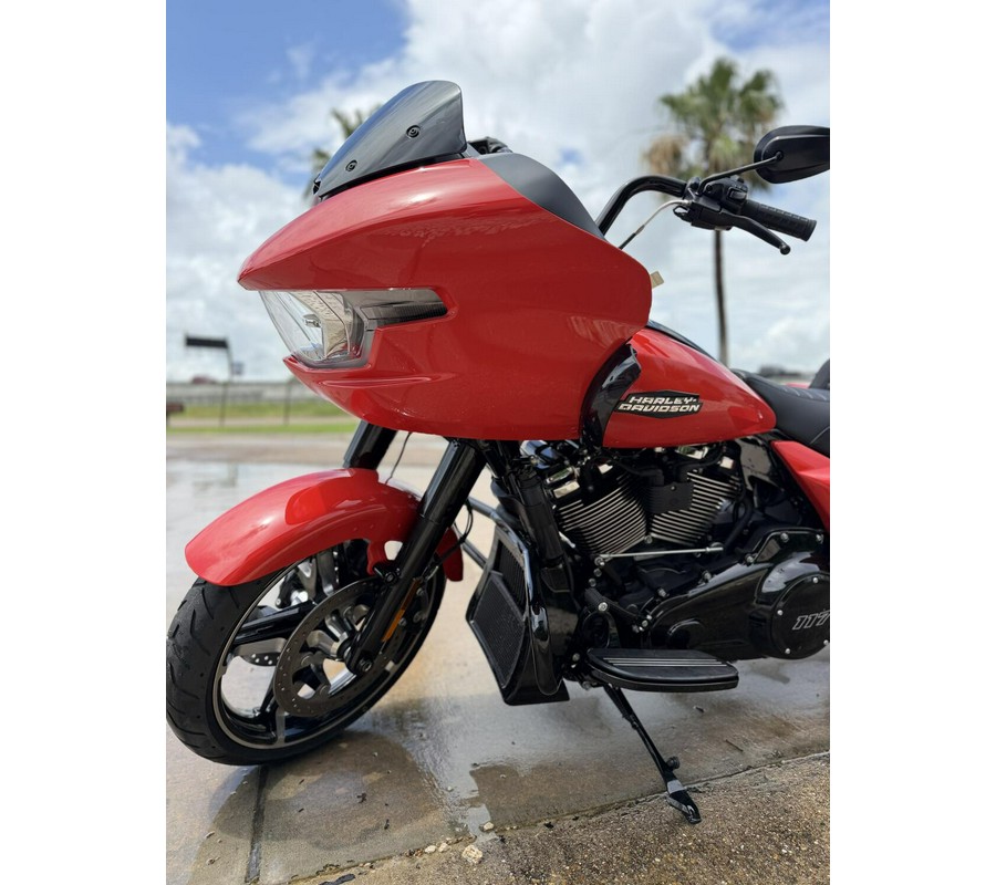 2026 Harley-Davidson Road Glide BLOOD ORANGE