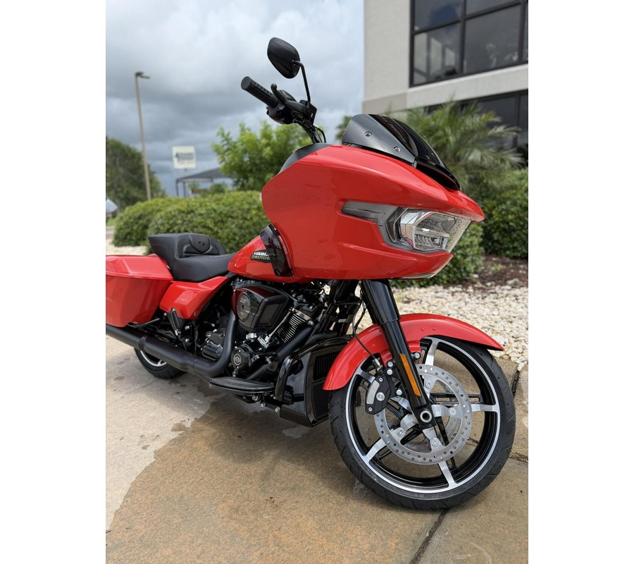2026 Harley-Davidson Road Glide BLOOD ORANGE