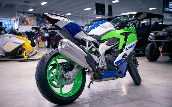 2024 Kawasaki Ninja® ZX™-4RR 40th Anniversary Edition ABS