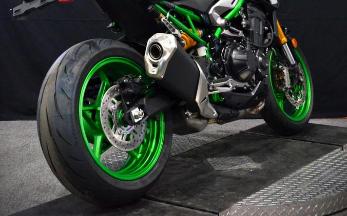 2026 Kawasaki Z900 SE ABS