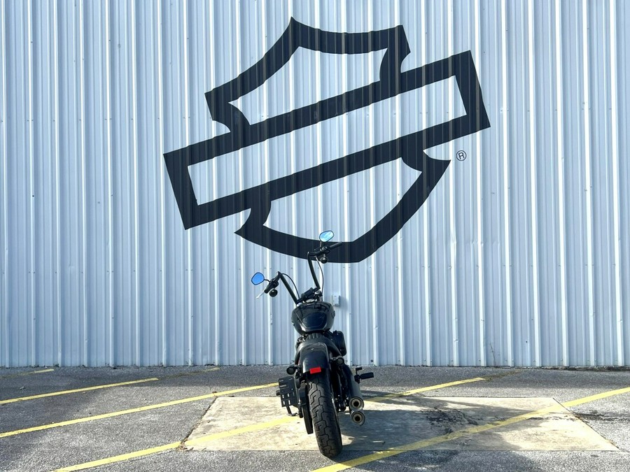 2020 Harley-Davidson® Street Bob® Vivid Black