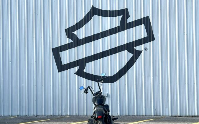2020 Harley-Davidson® Street Bob® Vivid Black
