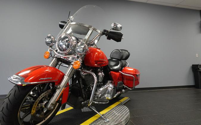 2017 Harley-Davidson Road King Custom Colour Laguna Orange