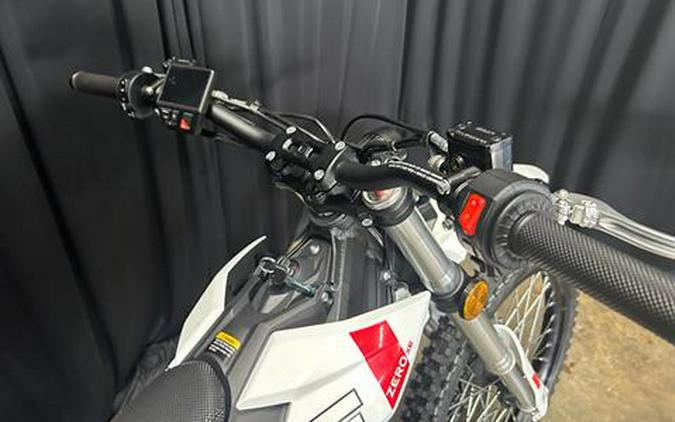 2026 Zero Motorcycles XE