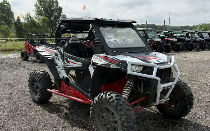 2014 Polaris RZR® XP 1000 EPS White Lightning LE