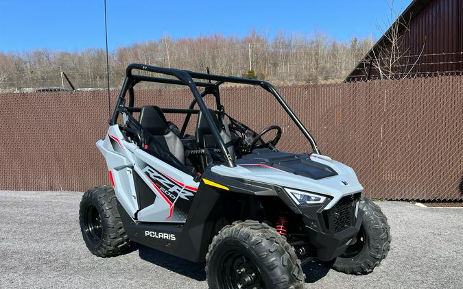 2024 Polaris RZR 200 EFI