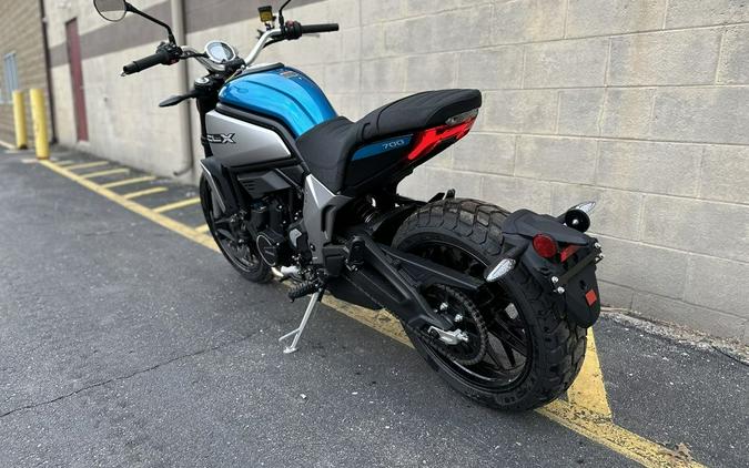 2023 CFMoto 700CL-X