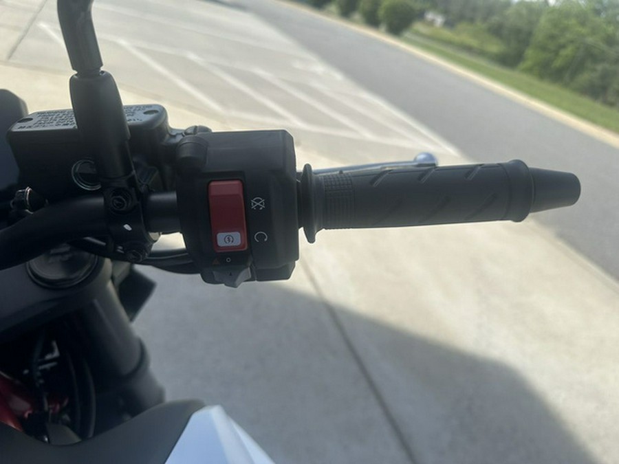 2025 Honda CB750 Hornet