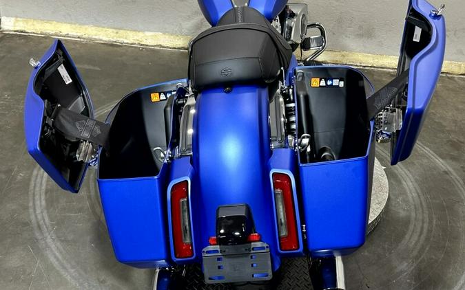 Harley-Davidson® Road Glide® 2026 FLTRX 84667315 AURORA BLUE DNM