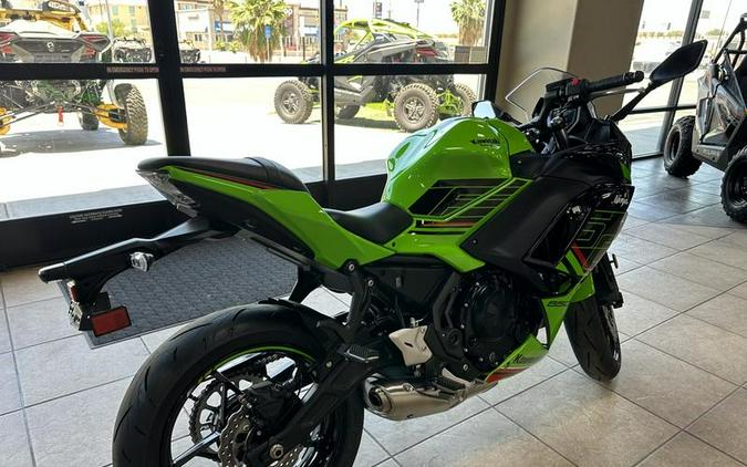 2024 Kawasaki Ninja® 650 KRT Edition ABS