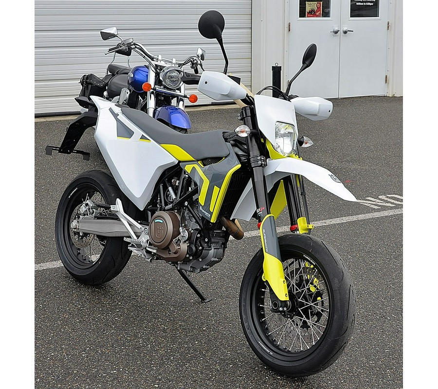 2022 HUSQVARNA 701 Supermoto