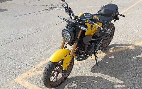 2024 Honda CB300R ABS