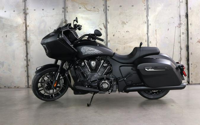 2024 Indian Motorcycle® Challenger® Dark Horse® Black Smoke