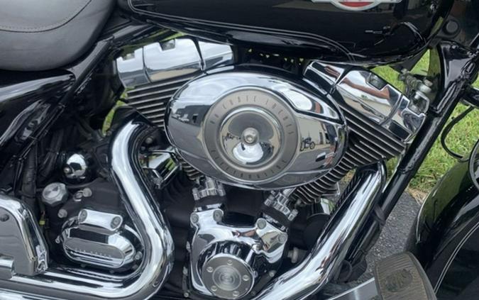 2008 Harley-Davidson® FLHTCU - Ultra Classic® Electra Glide®