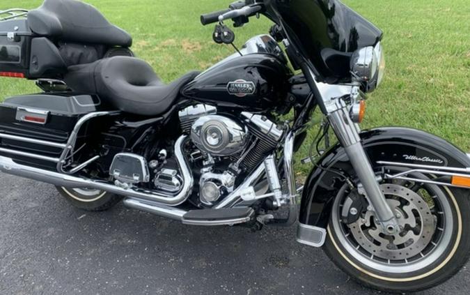 2008 Harley-Davidson® FLHTCU - Ultra Classic® Electra Glide®