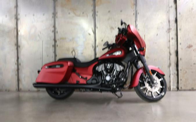 2024 Indian Motorcycle® Chieftain® Dark Horse® Sunset Red Smoke