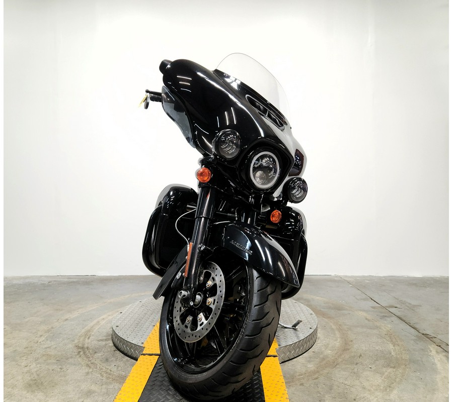 2021 Harley-Davidson® Ultra Limited - FP8683