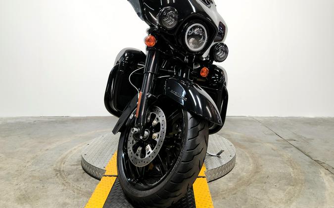2021 Harley-Davidson® Ultra Limited - FP8683