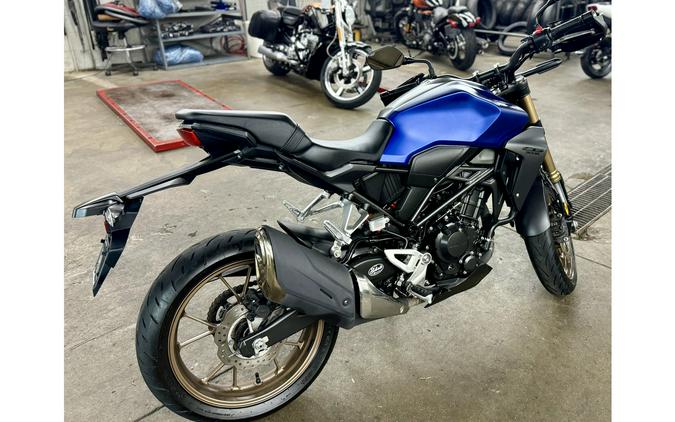 2022 Honda CB300R ABS