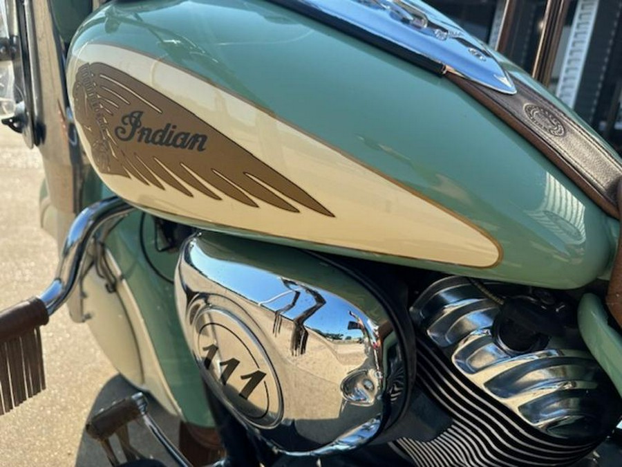 2015 Indian Motorcycle® Chief® Vintage Willow Green/Ivory Cream