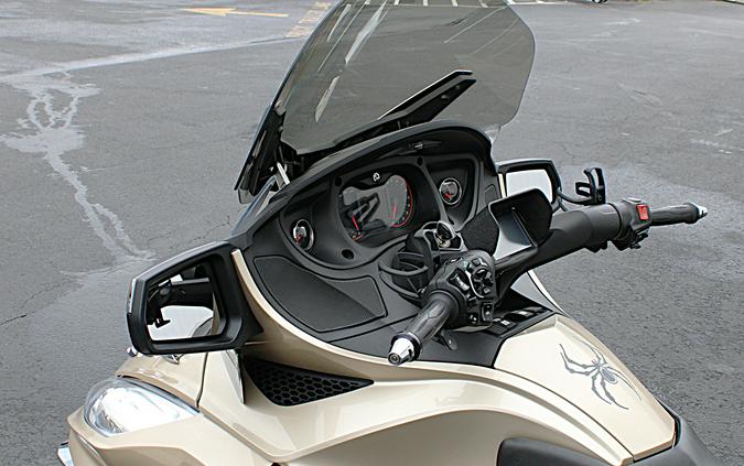 2017 CAN-AM B9HG SPYDER RT LTD