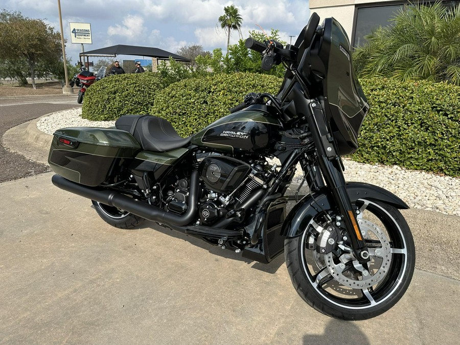 2026 Harley-Davidson Street Glide OLIV STL MTL/BLK W/ PINSTRI