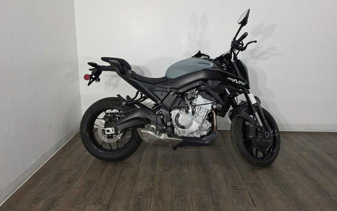 2026 CFMOTO NK 675